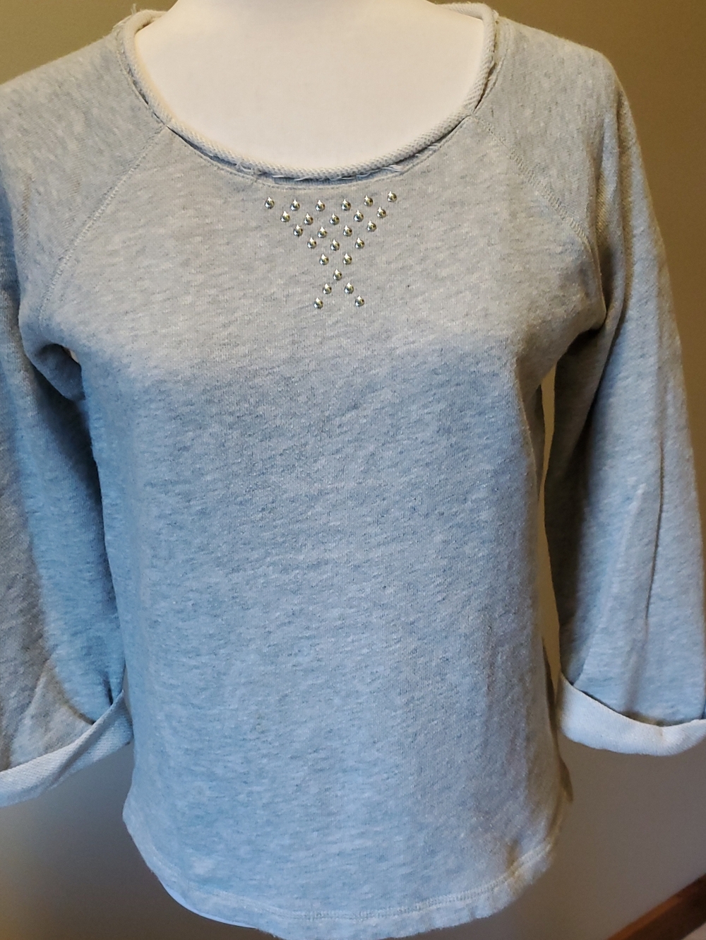 Anne Klein Light Gray Sweater Top